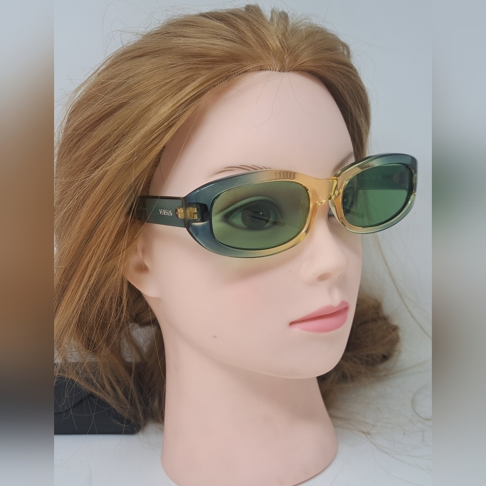 Versace Versus Sunglasses Mod EZ3 Vintage 90s NOS Green